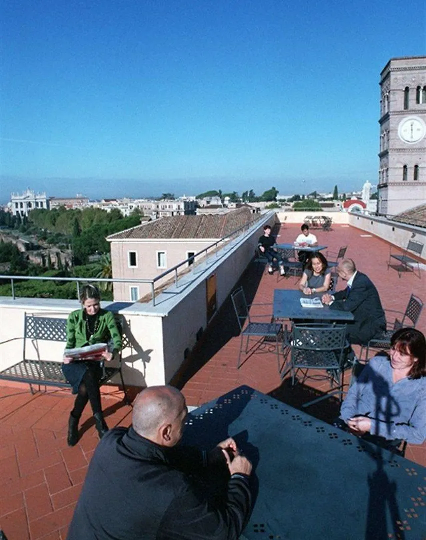 Domus Sessoriana Bed & Breakfast Rome 3*,