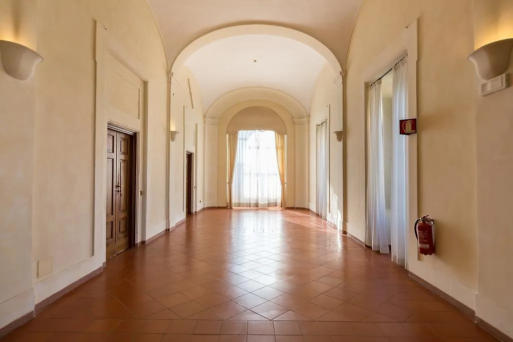 Domus Sessoriana Bed & Breakfast Rome 3*,