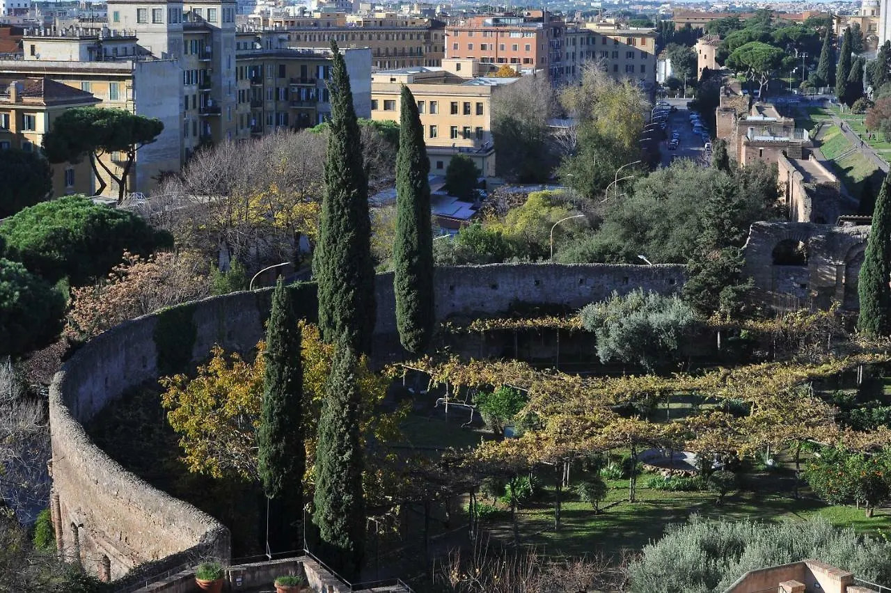 Domus Sessoriana Bed & Breakfast Rome