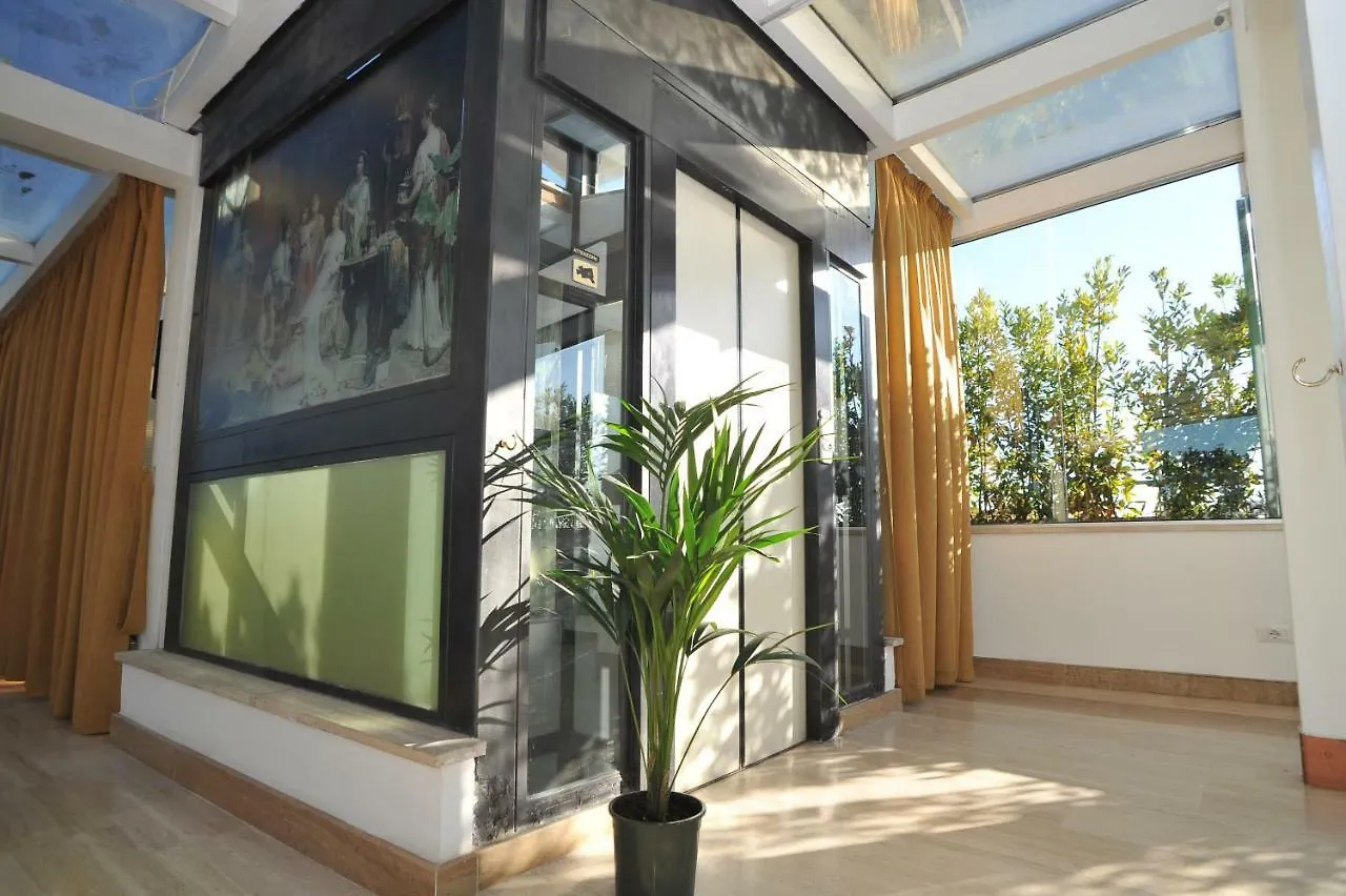 Domus Sessoriana Bed & Breakfast Rome
